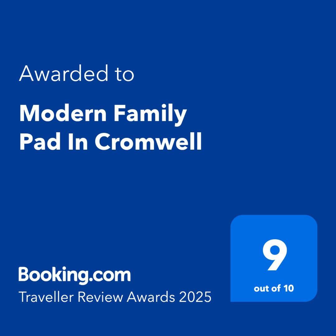 Modern Family Pad In Cromwell Villa ภายนอก รูปภาพ
